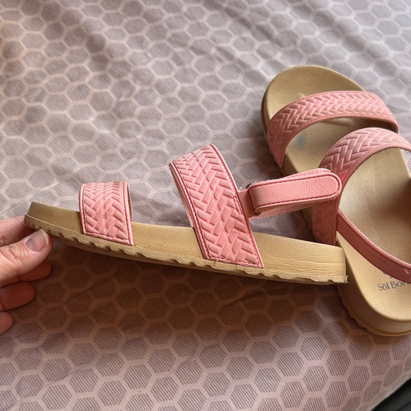 Pink Sandals - Picture 3 of 5
